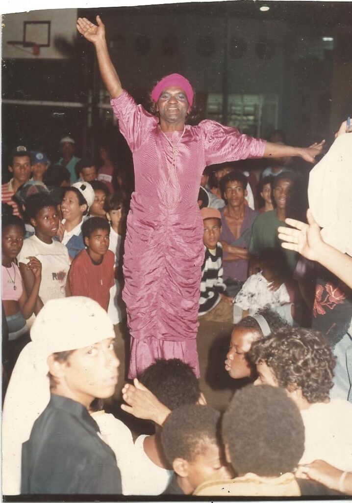 Foto  Noite das Estrelas, uma série de shows que aconteciam na Maré nos anos 1980 e 1990. 