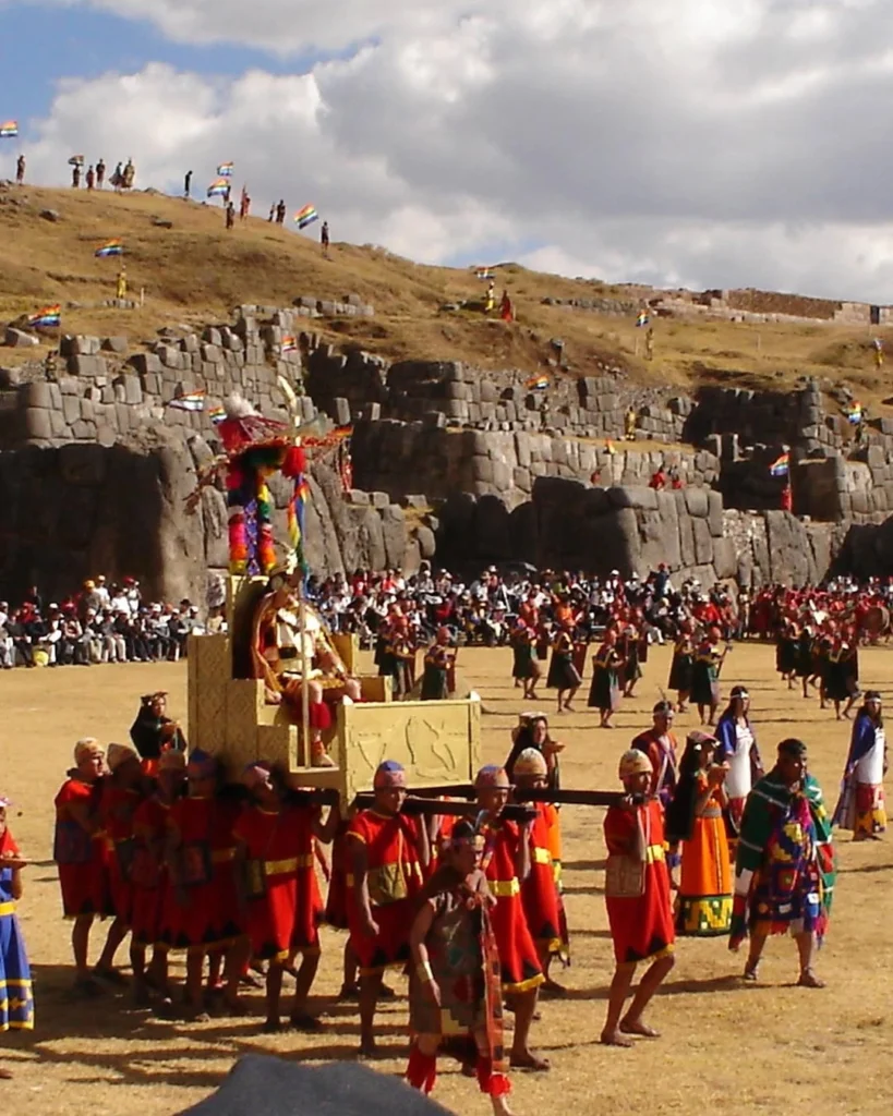 Inti Raymi, Festa Dp Sol Que Marca O Início Do Ano Andino Celebrado No Solticio De Inverno.